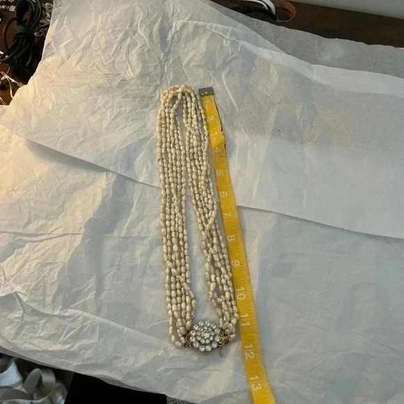 Rare Vintage Baroque pearl necklace with brooch closure - Picture 4 of 11